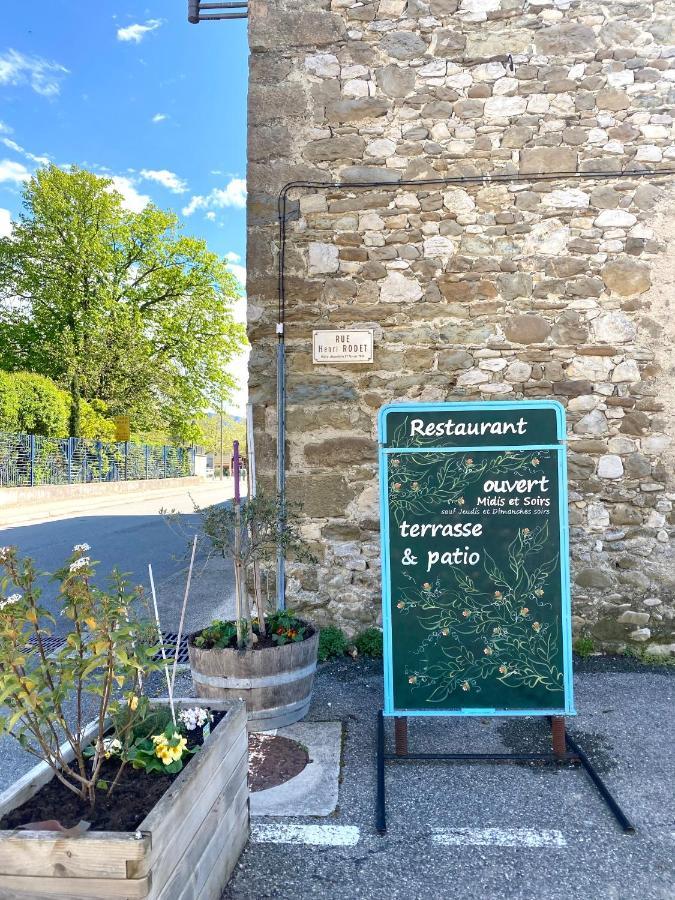 Les Voyageurs Hotell Charols Eksteriør bilde