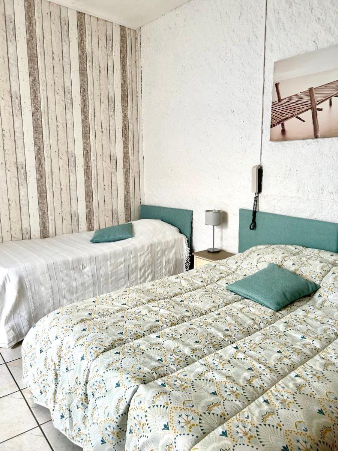 Les Voyageurs Hotell Charols Eksteriør bilde